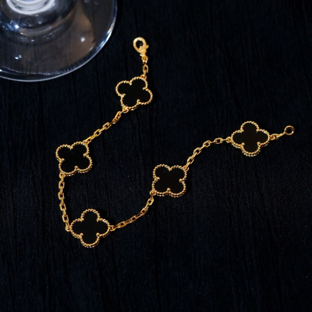 Van Cleef & Arpels Vintage Alhambra Gold Bracelet